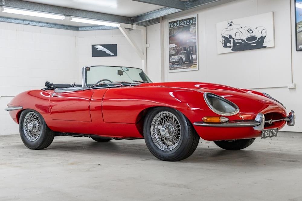 1965 Jaguar E-Type Series 1 4.2 Roadster